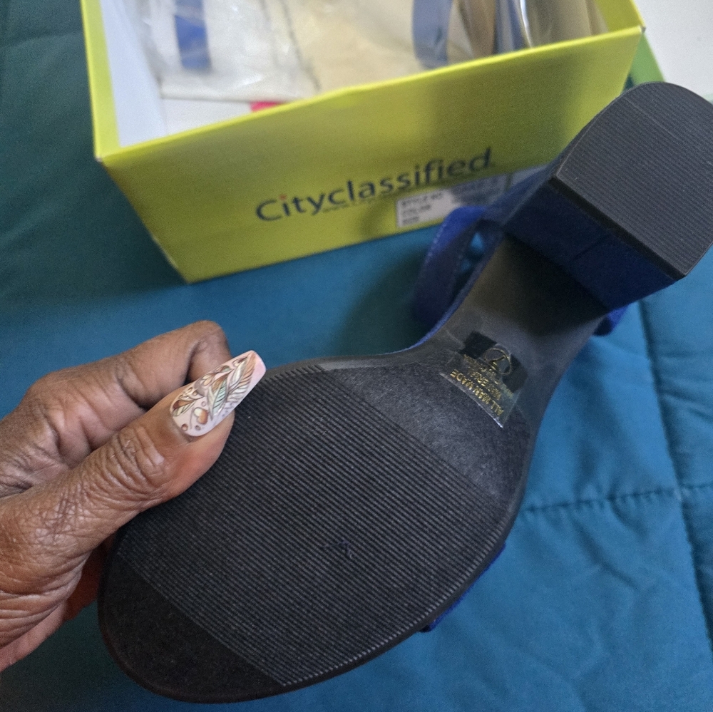 Cityclassified Women's Blue Sandals - Picture 5 of 7